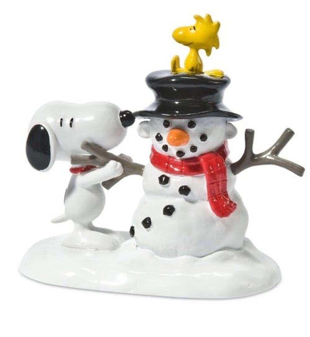 Department 56 Peanuts Snoopy Builds A Snowman Christmas Ornament 2011 Woodstock
